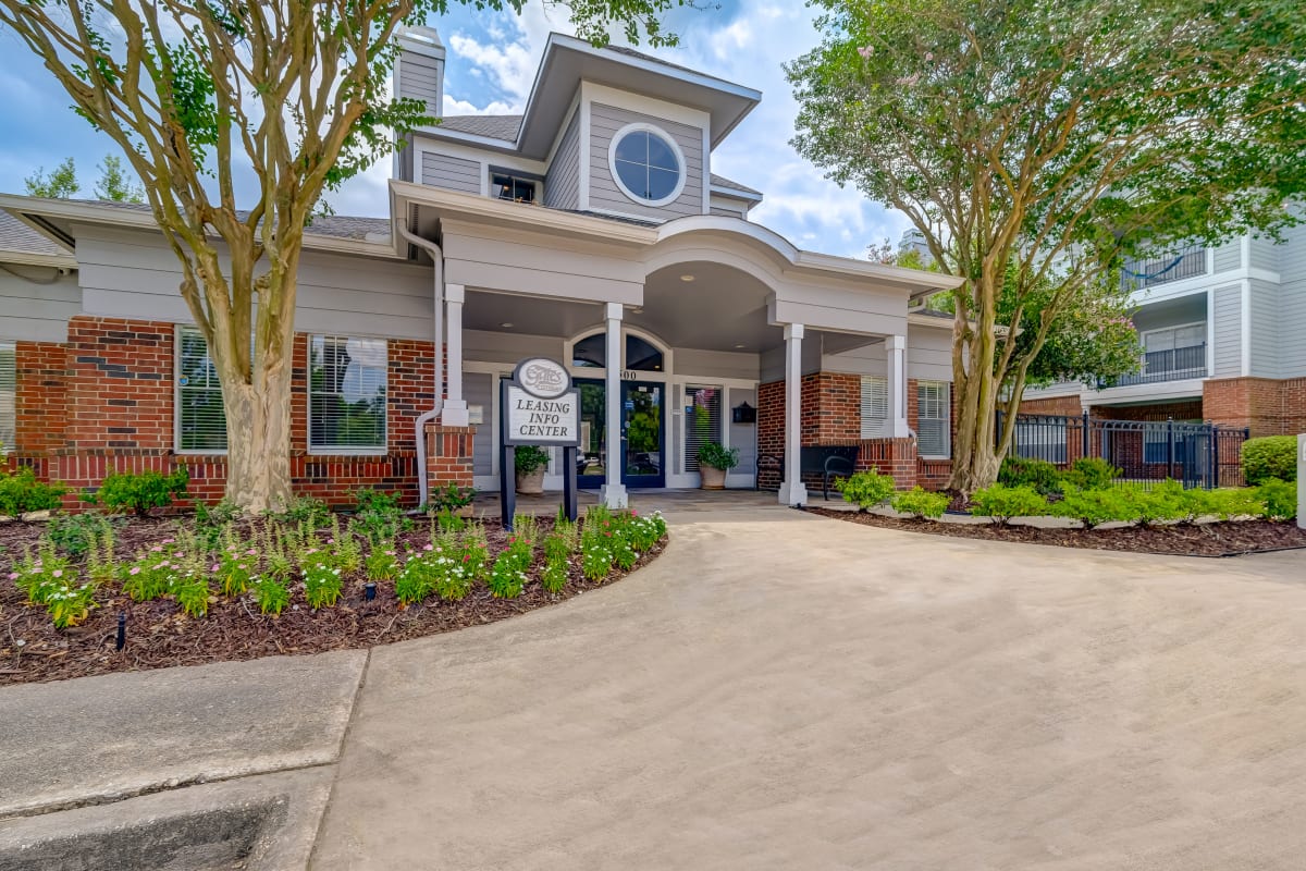 Photos and Video of Gates at Citiplace in Baton Rouge, LA